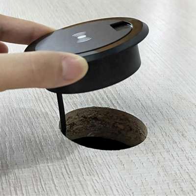 2020 Amazon hot  sales qi standard wireless charger  embedded  phone charger  for furniture